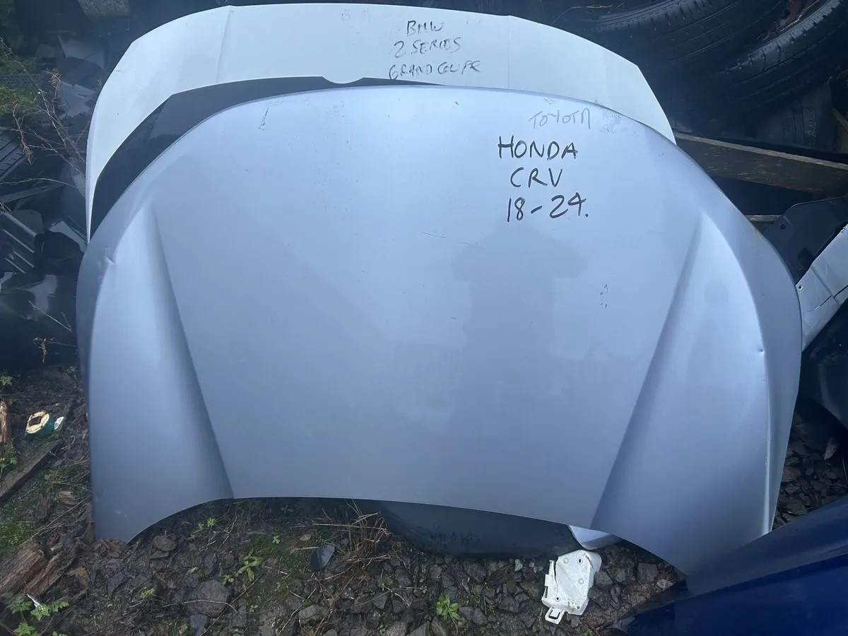 Bonnets , doors , front panels, bumper bars, for. - Image 1