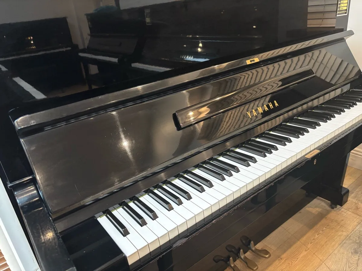 Yamaha Motor U1 Piano