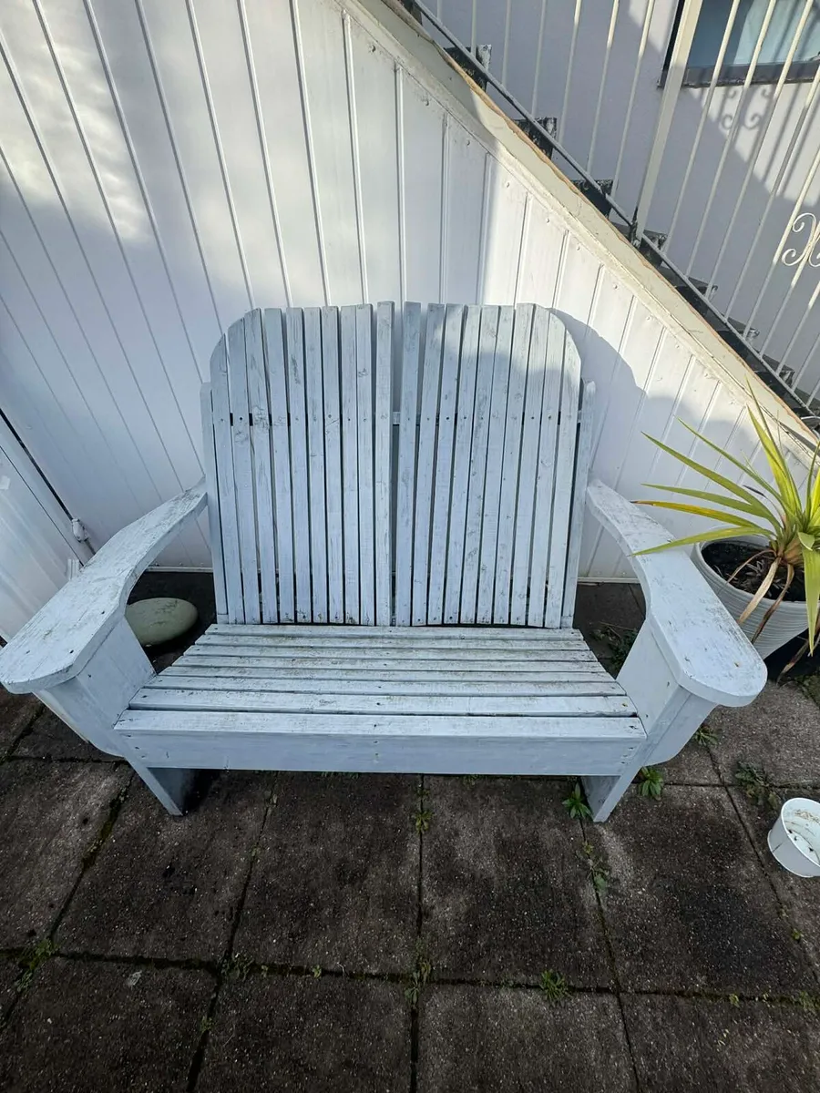Garden bench - Image 1