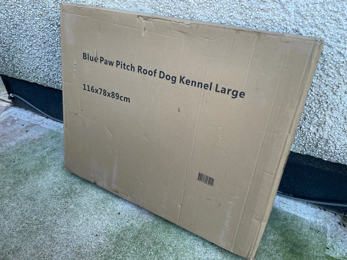 Large Pitch Roof Dog Kennel - Image 2