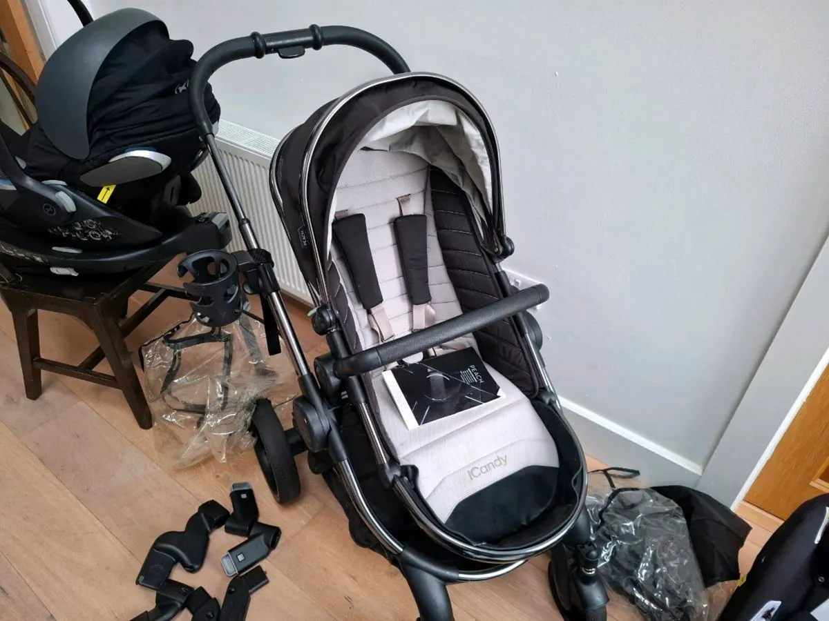 ICandy PEACH Travel System c/w Cybex seat & Z base - Image 4