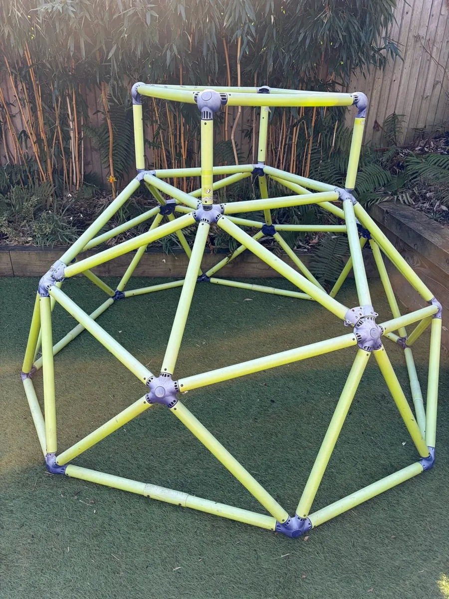 Eazy peesy monkey bars climbing frame - Image 2