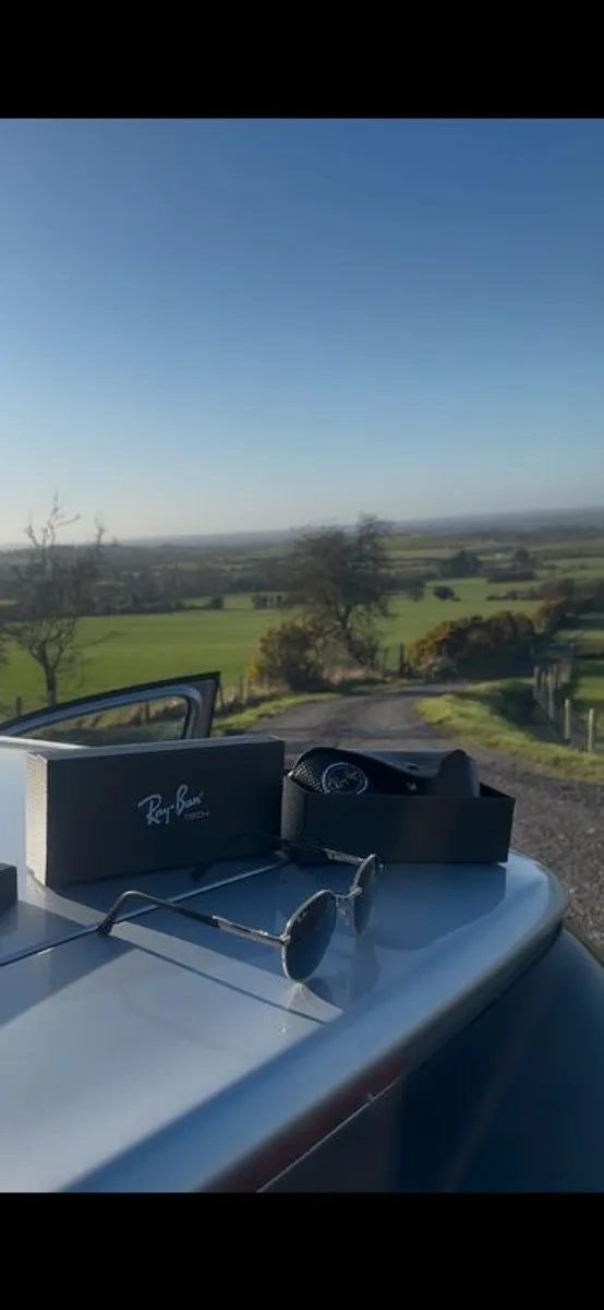 Designer sunglasses - Image 2