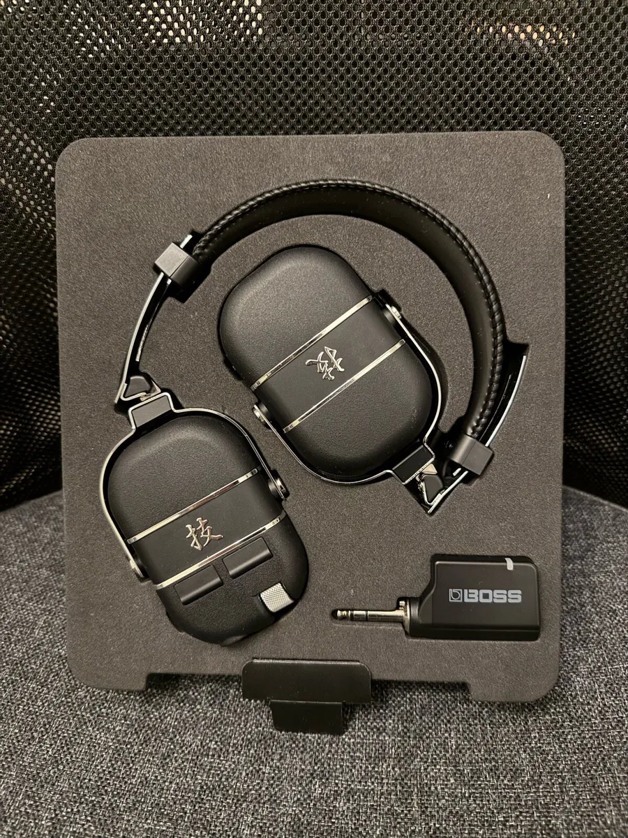 Boss WAZA Air - Image 1