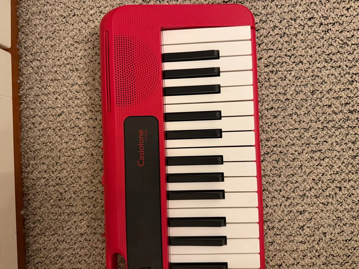 Casio Casiotone CT-S200RD Digital Piano - Image 4