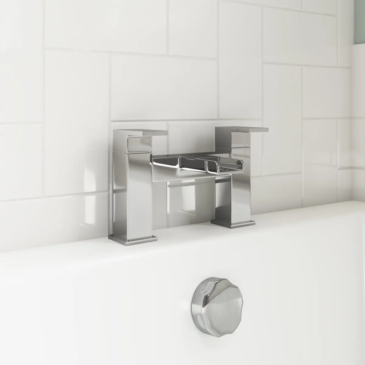 Waterfall Bath Filler Mixer Tap Chrome - Niagara - Image 2
