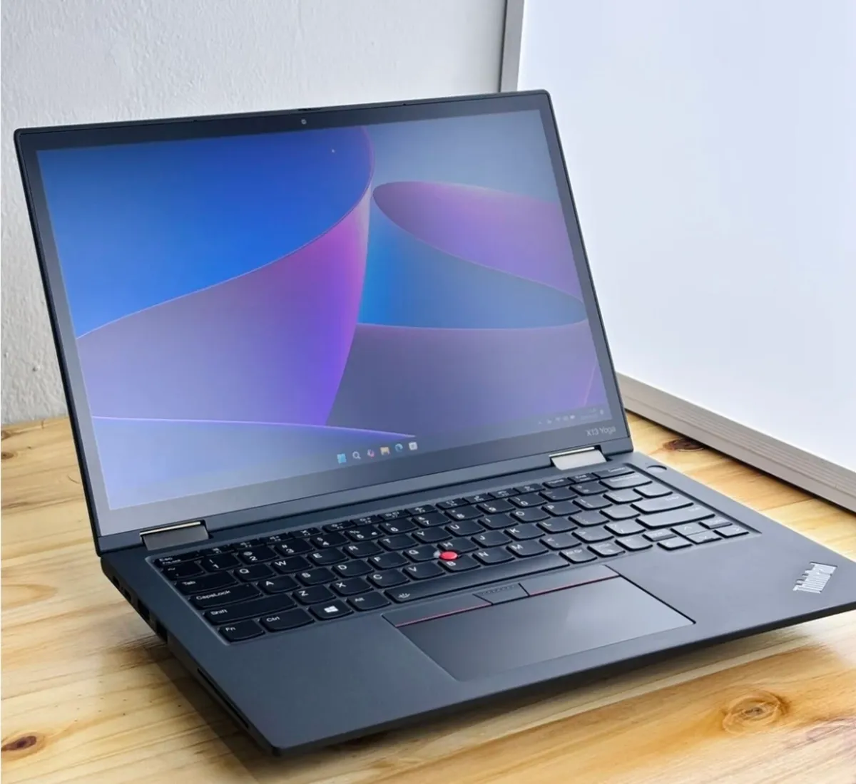 Lenovo ThinkPad X13 Gen 2 Yoga - Image 1