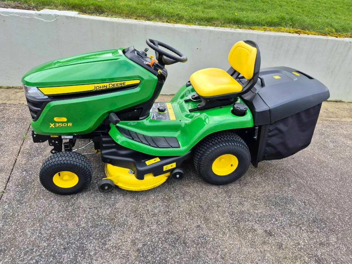 John Deere Lawnmower - Image 3