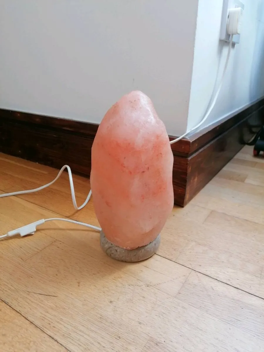 Himalayan Salt Lamp - Image 3