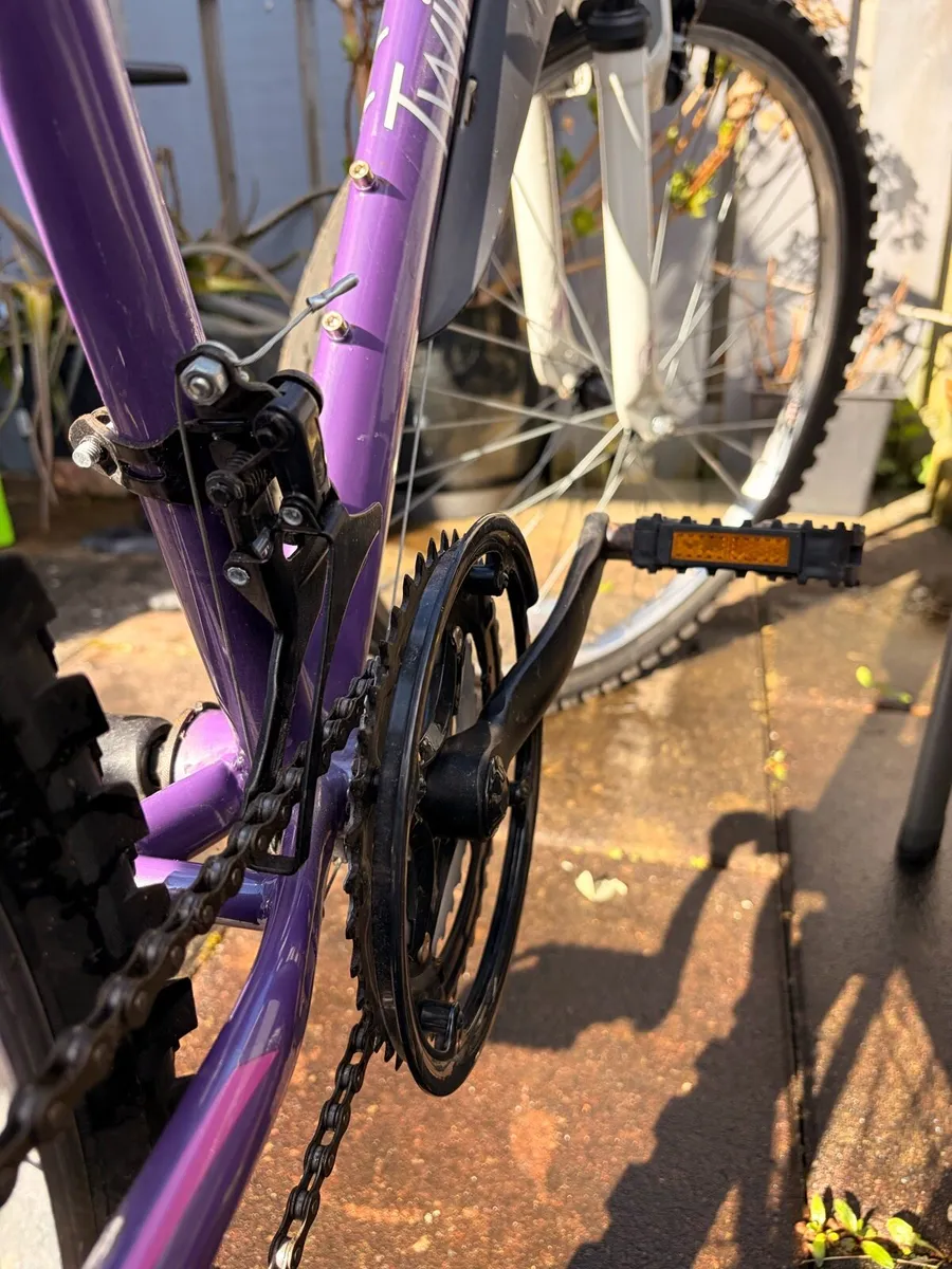 Apollo Twilight Ladies Mountain Bike - Purple - Image 3