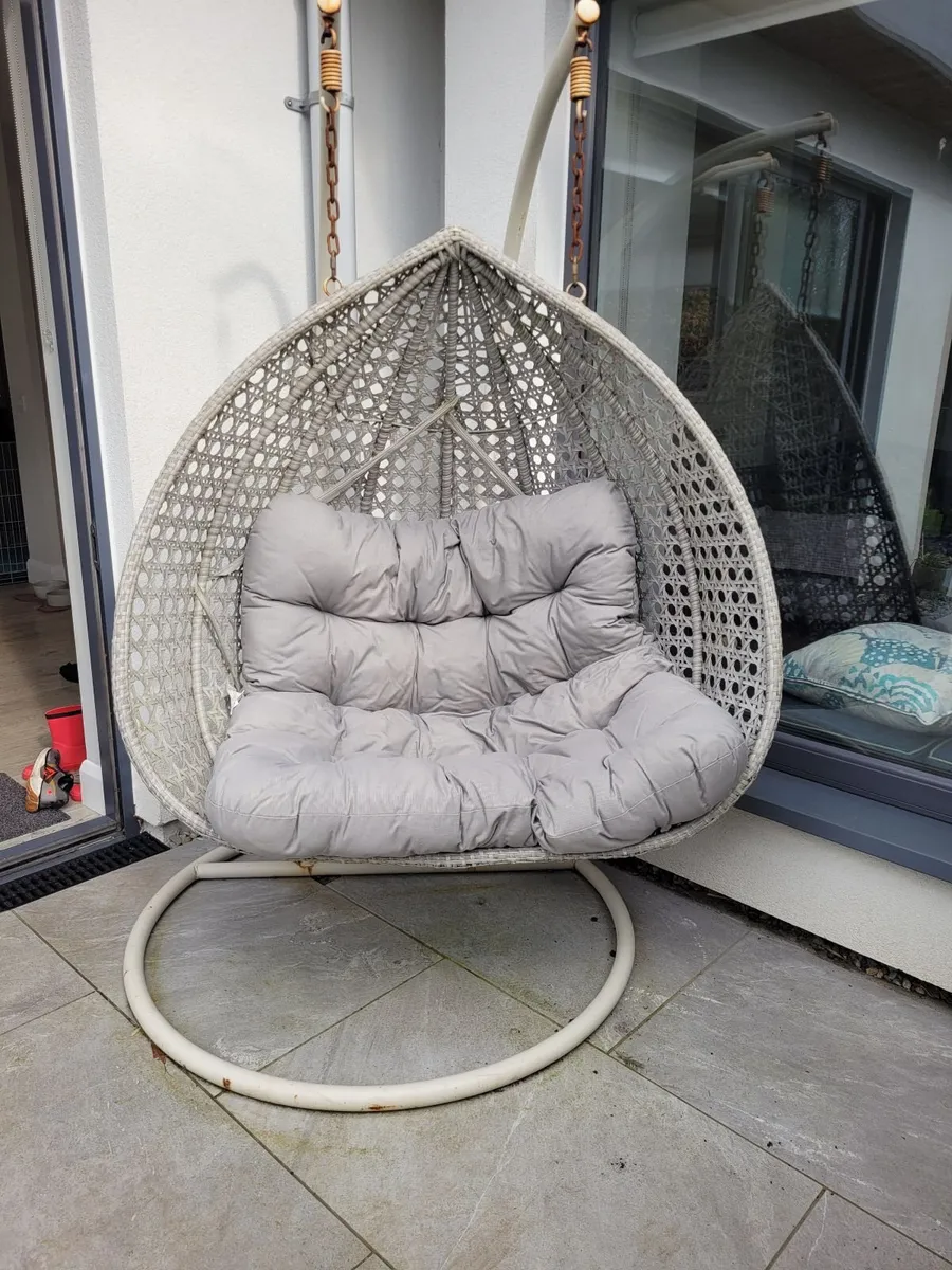 Double pod hanging swing chair - Image 2