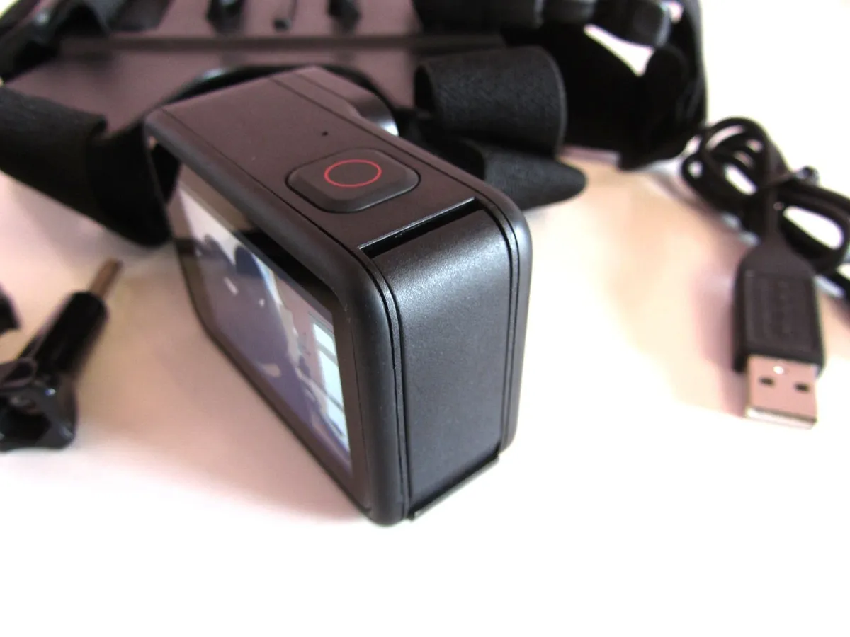 GoPro HERO 10 Black 5,3K Video Action Camera - Image 4