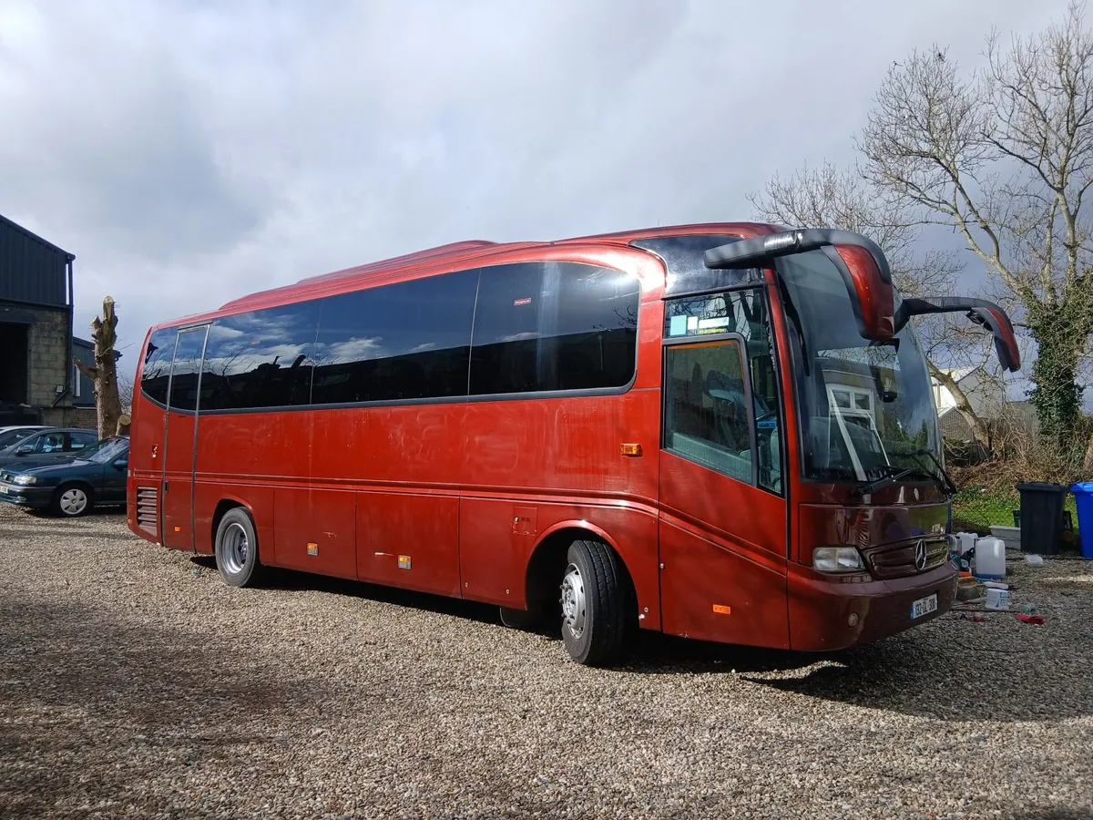 2013 Mercedes Tourino - Image 1