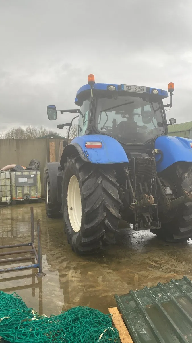 NEWHOLLAND T7200 - Image 4