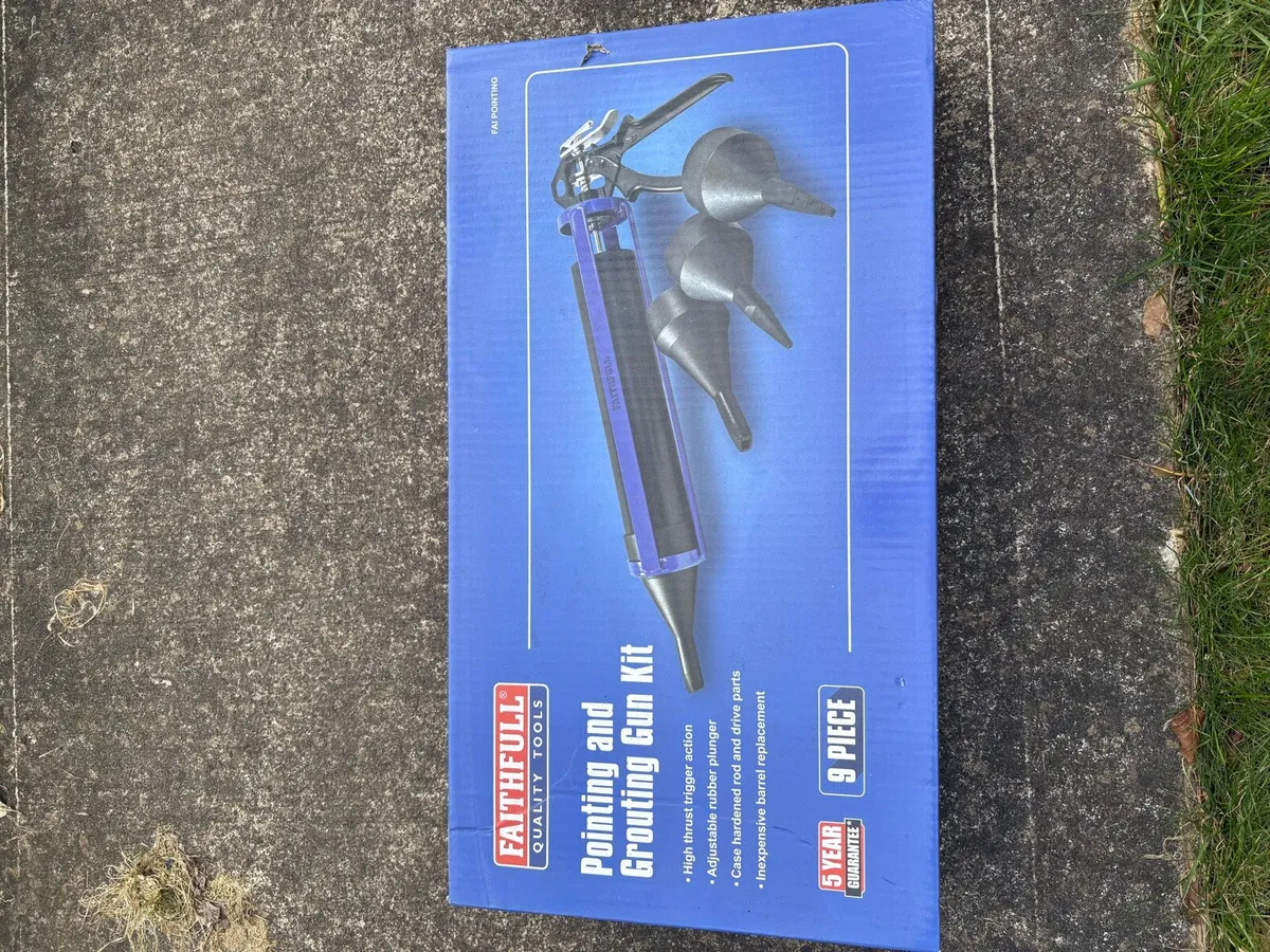 Faithful pointing & grouting gun (New) - Image 1