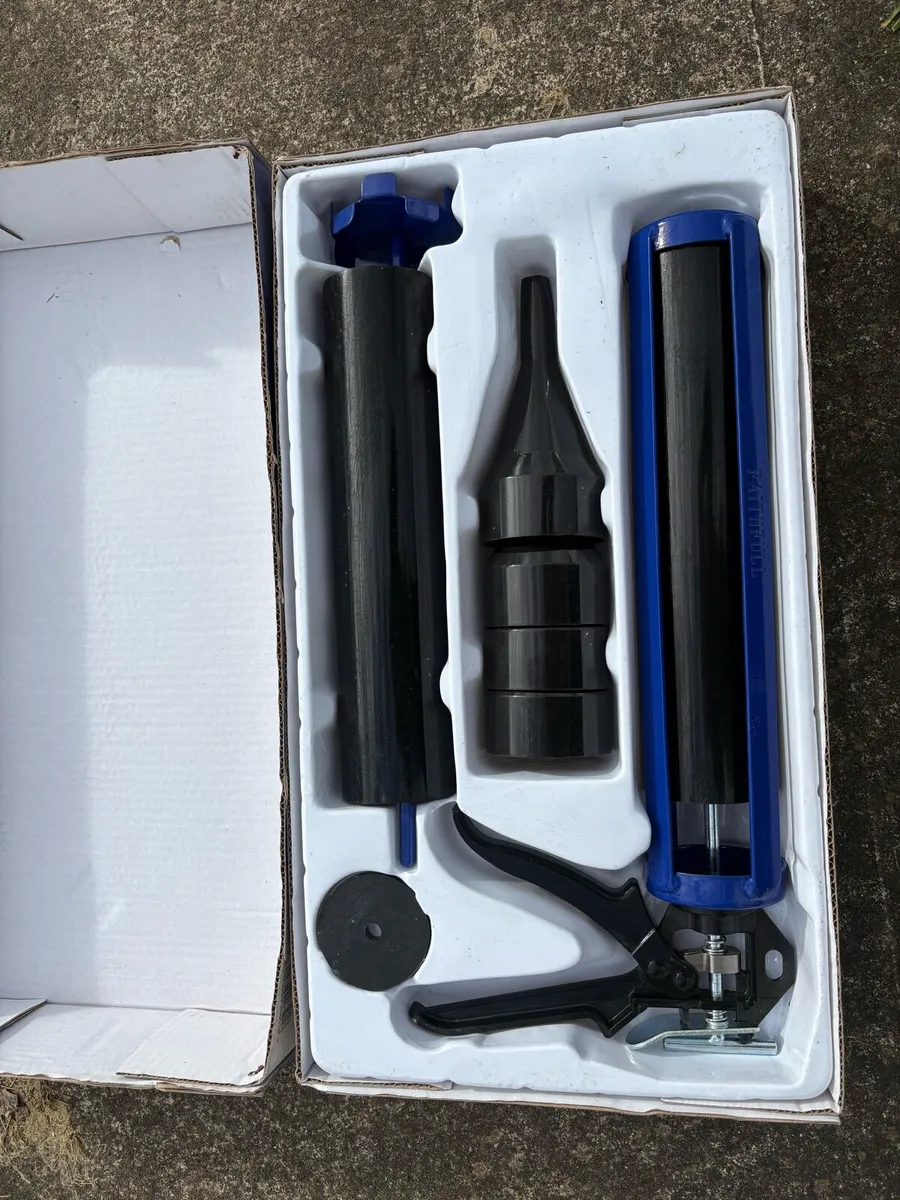 Faithful pointing & grouting gun (New) - Image 2