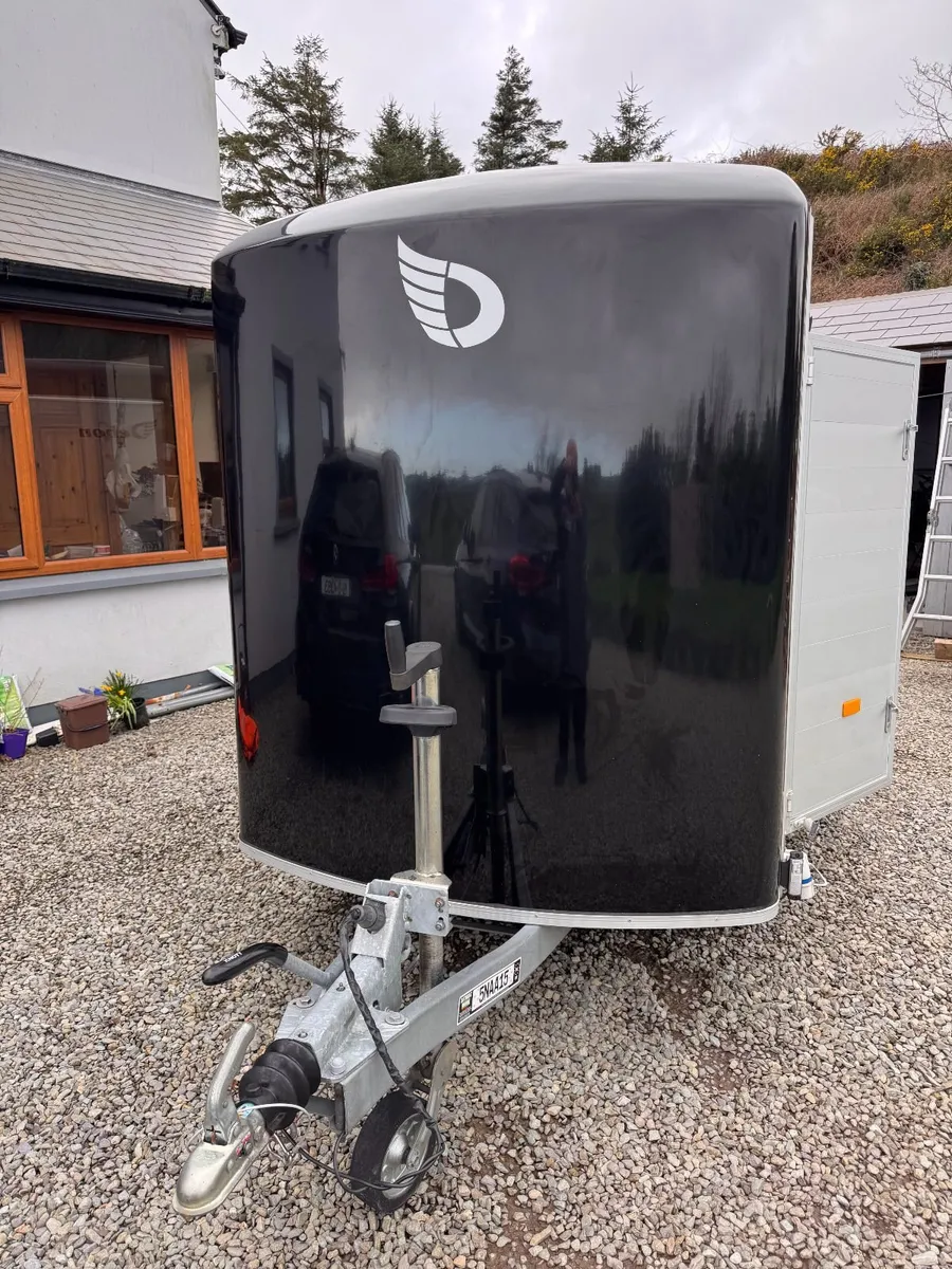 Debon C300 Box Trailer - Image 4