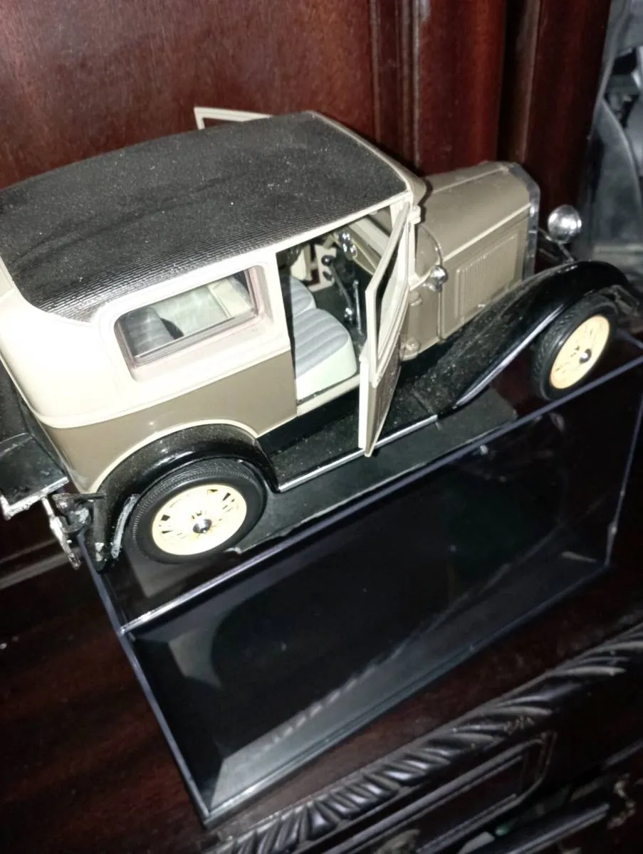 RARE FIND VINTAGE 1931 FORD MODLE A TURBO SEDAN. - Image 3