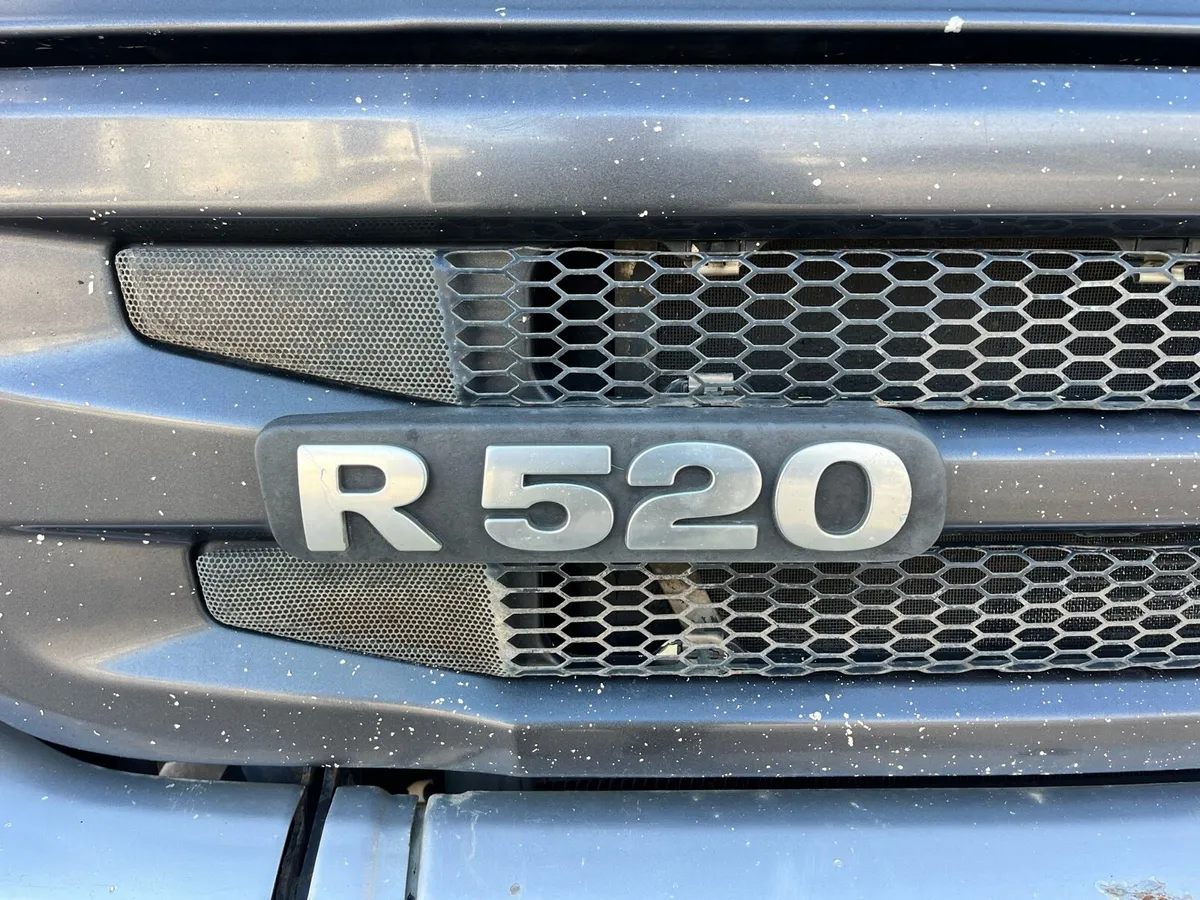 Scania R520 6x2 tag axle - Image 4