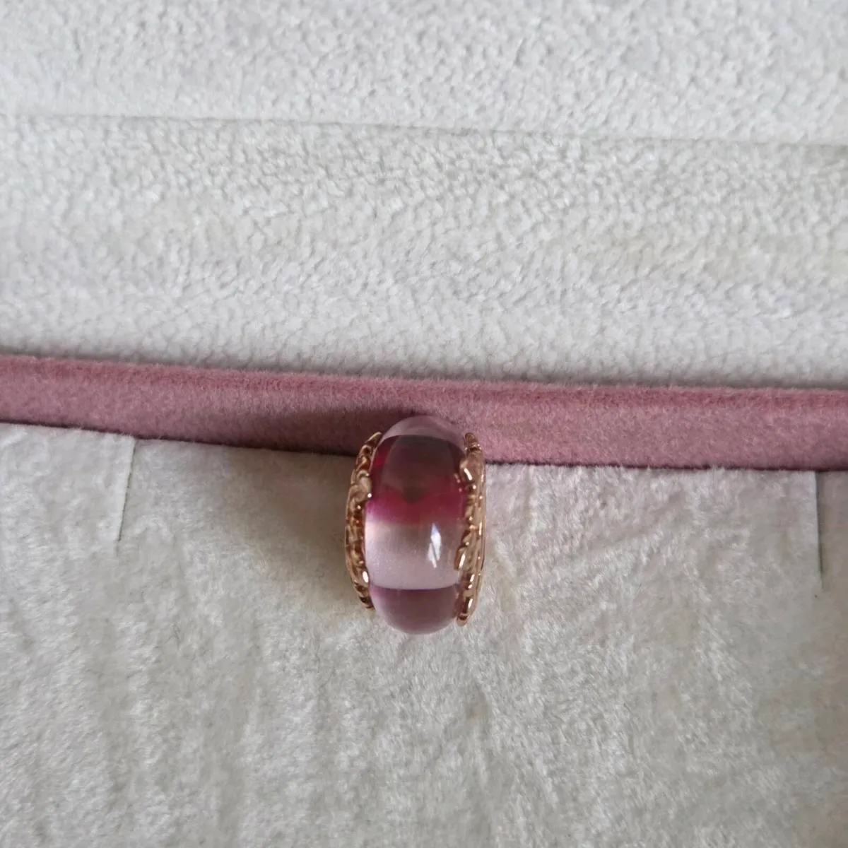 Pandora rose gold plated leaves/pink murano glass - Image 3