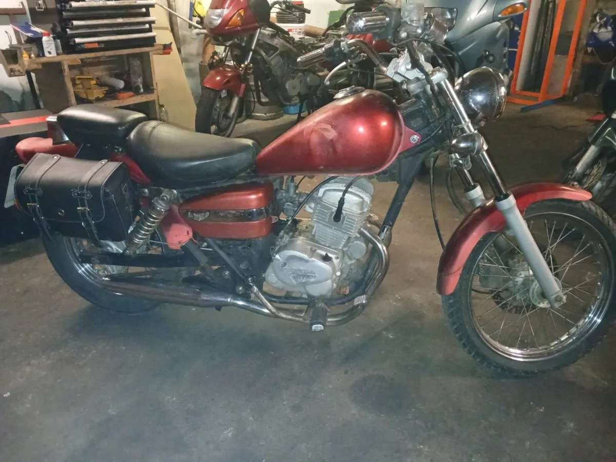 Honda rebel 125 - Image 1