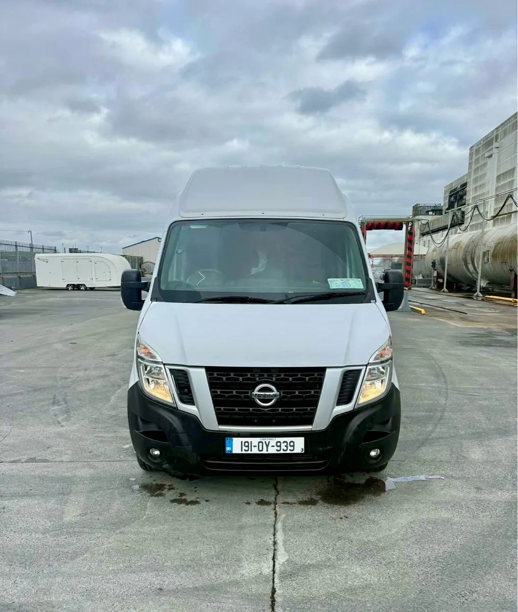 2019 Nissan NV400 Tax and Doe - Image 1