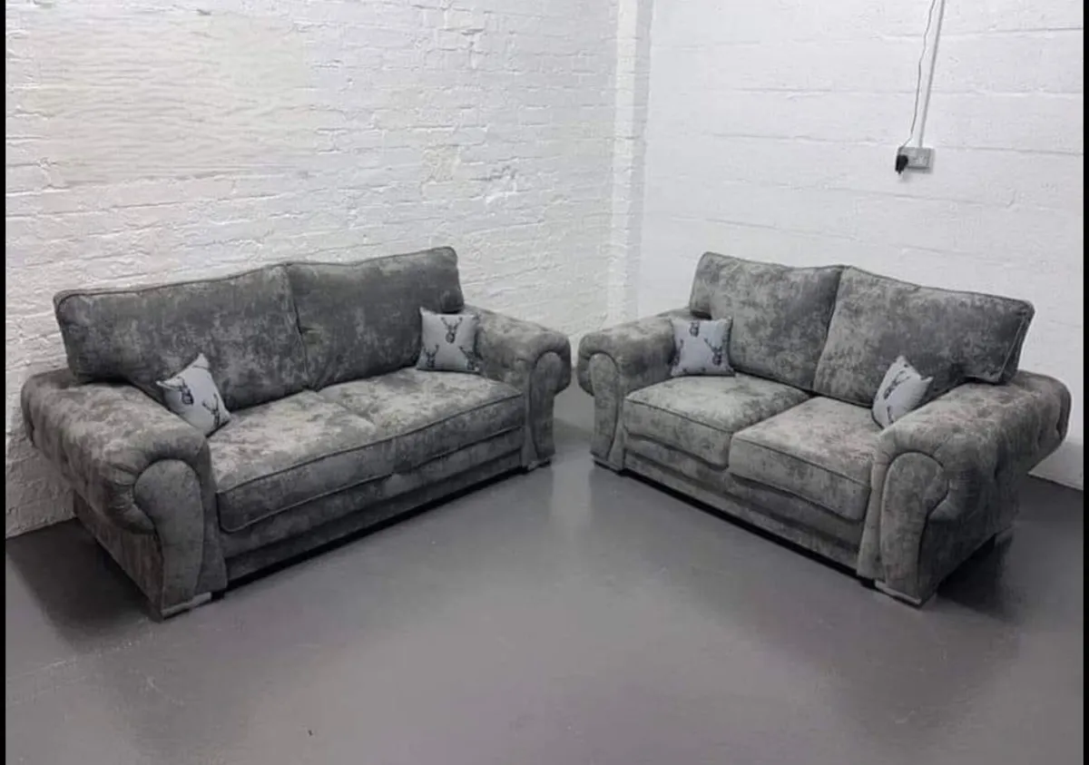 Luxury verona sofas - Image 4