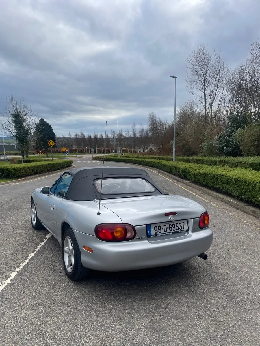 Mazda MX-5 1999 - Image 4