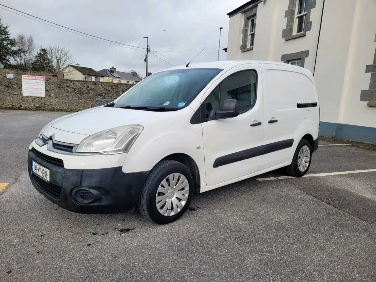 CLEAN 2014 CITROËN BERLINGO 3 SEATER NEW CVRT. - Image 3