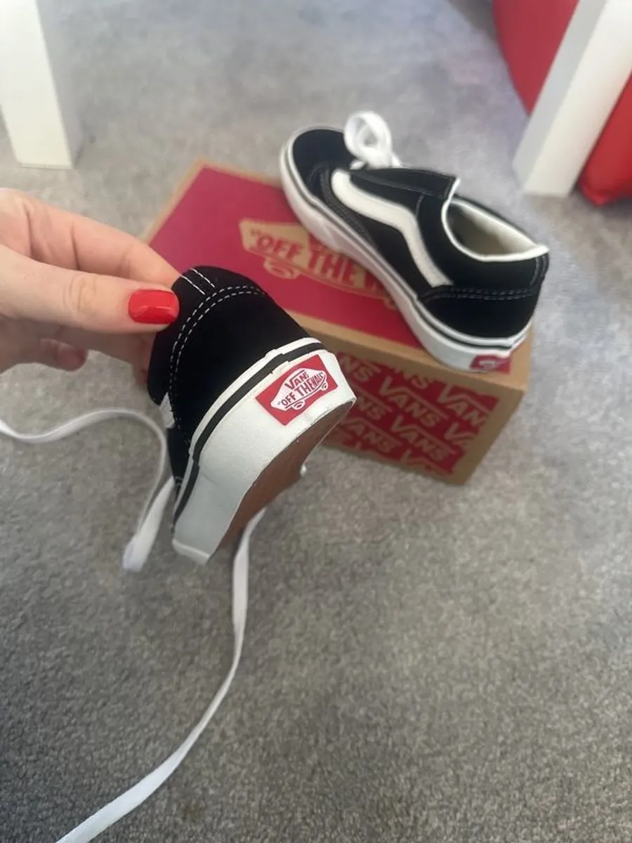 Vans UK Size 12 - kids - Image 3
