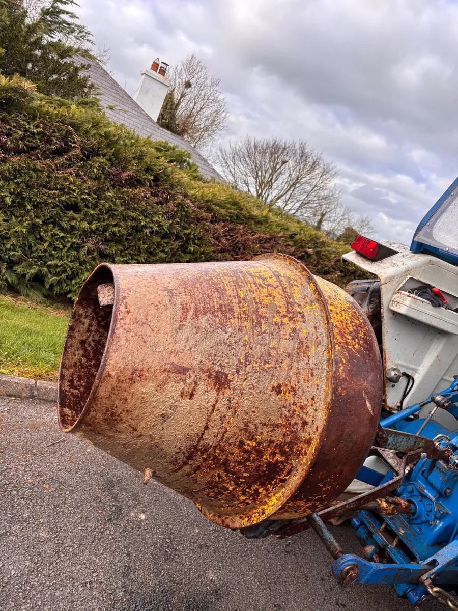 Cement mixer - Image 3