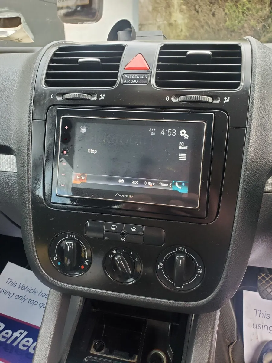 VW Jetta 08 - Image 2