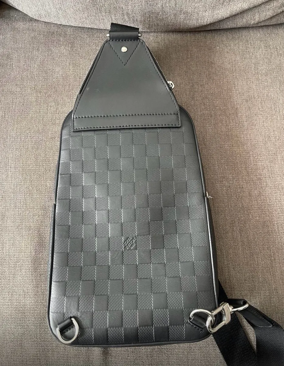 Louis Vuitton cross body bag - Image 2