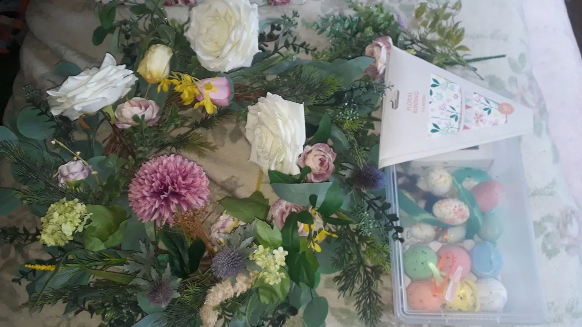 Easter Decorations - Image 2