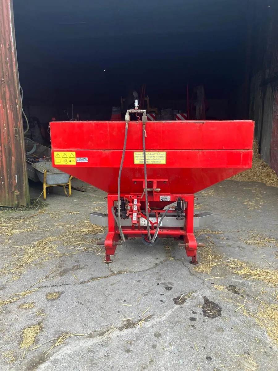 Altro Fertiliser spreader - Image 1