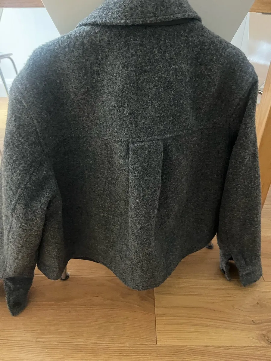 H&M jacket - Image 4