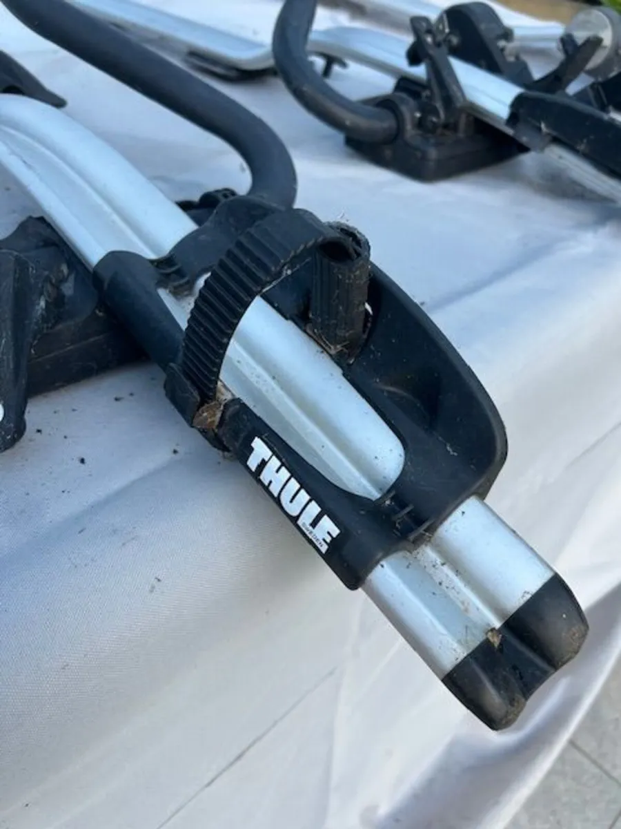 Thule Bike Roof Carrier - Image 2