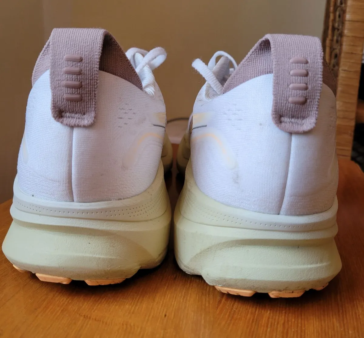 Asics Kayano 32 - Image 3