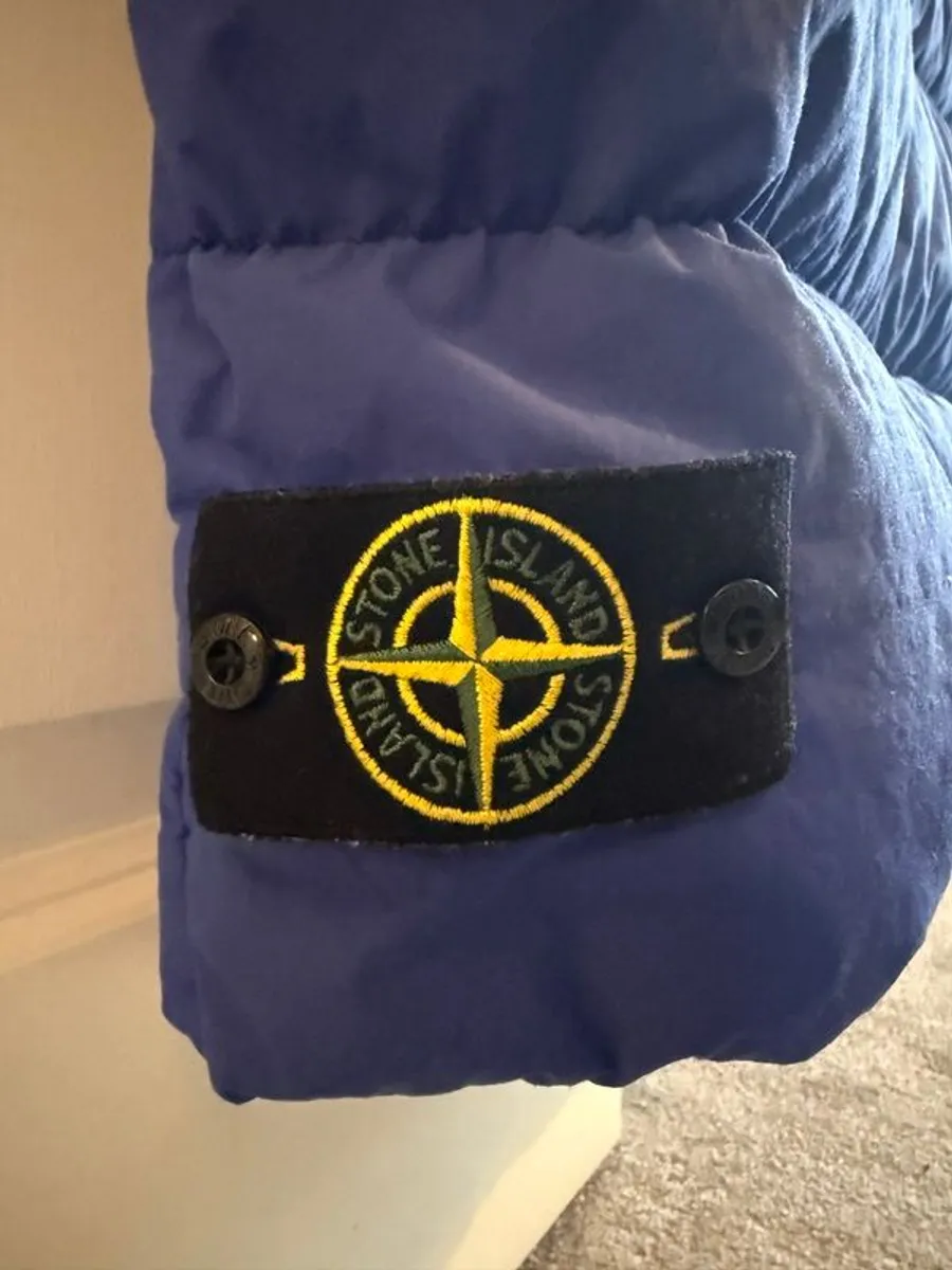Stone island - Image 4