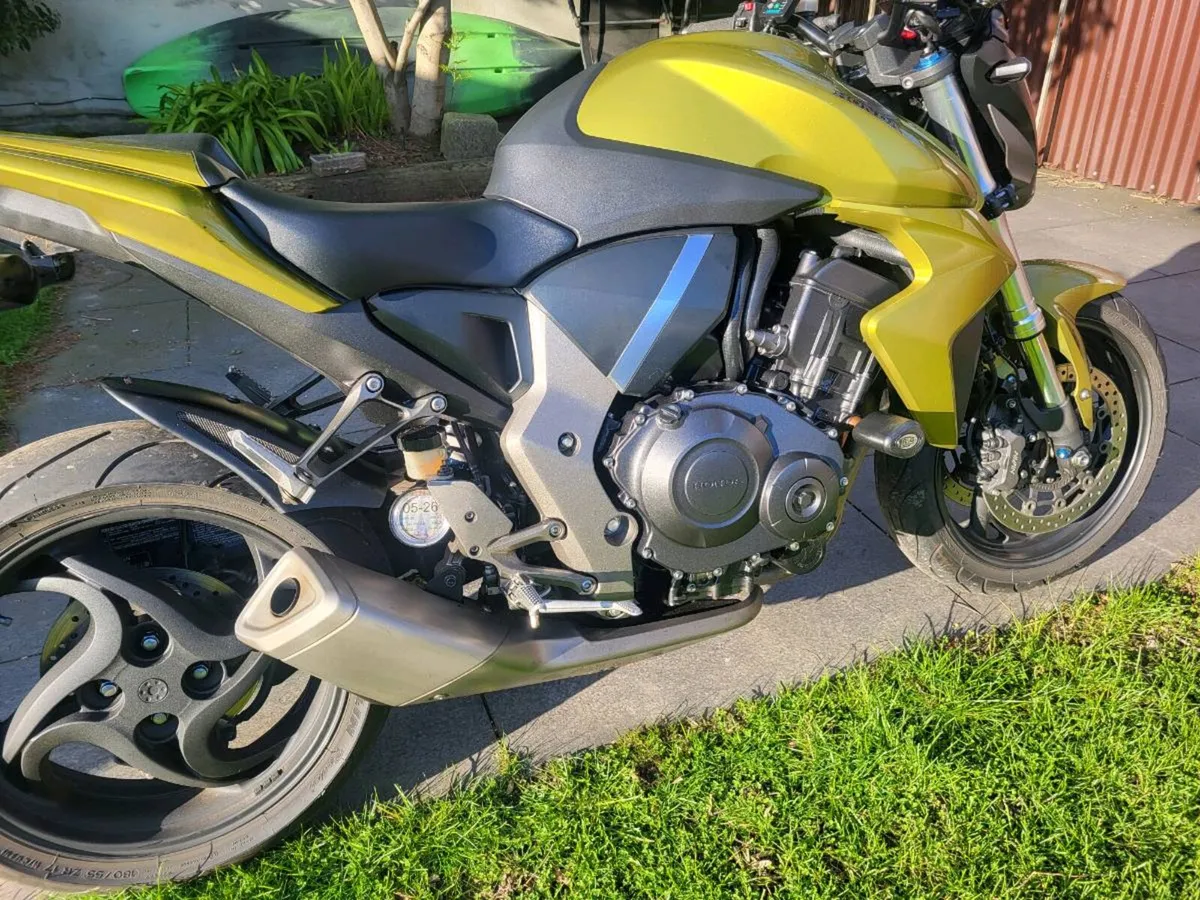 Honda motorcycle - Image 1