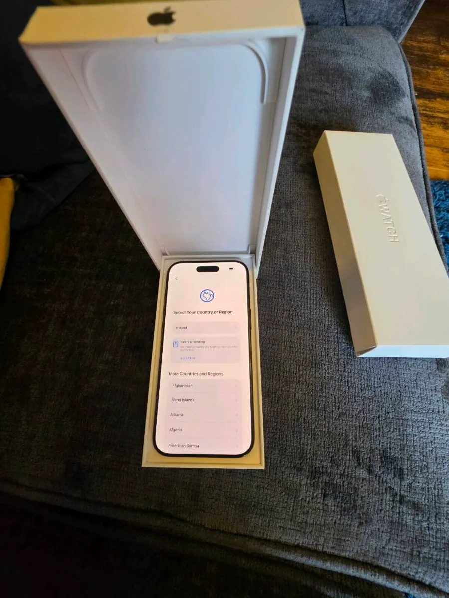 iPhone 17 Air & Apple Watch Series 11 - Image 2