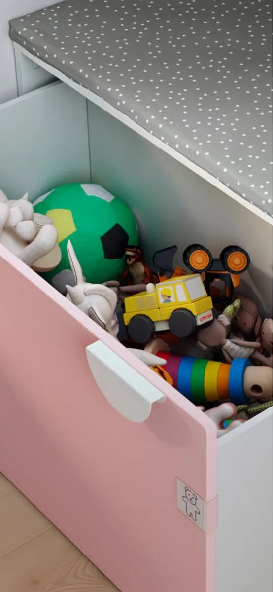 Kid’s wardrobe - Image 3