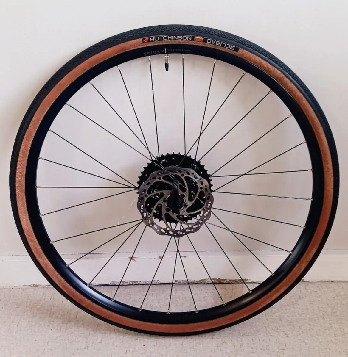 road bike rear disc wheel as new - Image 1