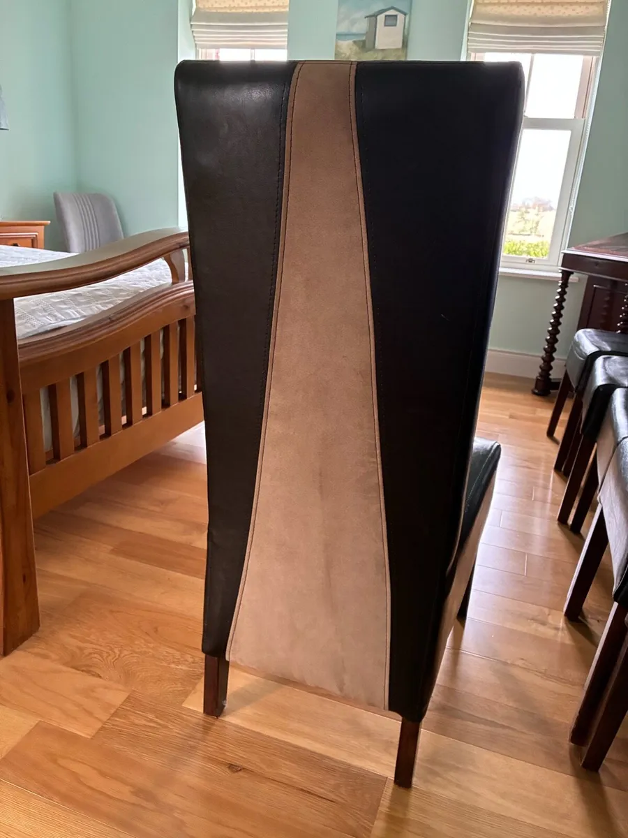 6 Dining Chairs - Image 1