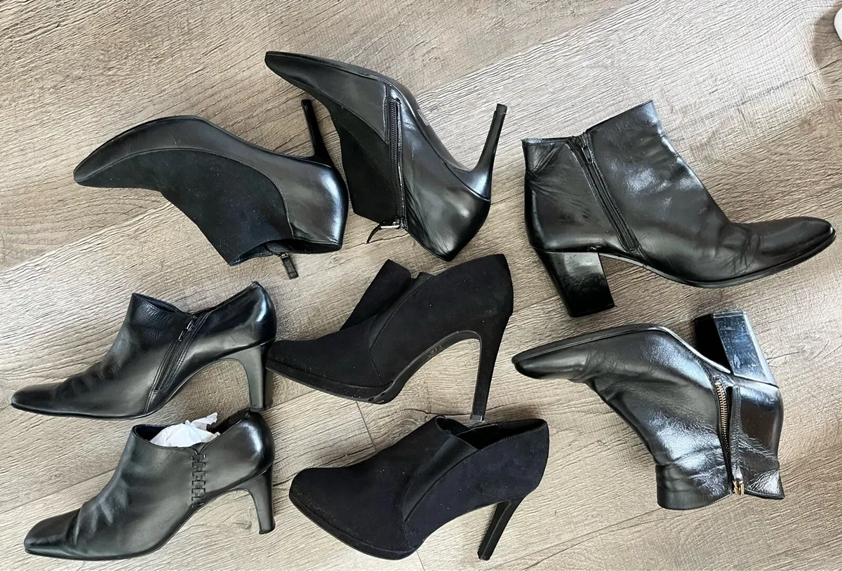 In perfect condition real leather shoes - Image 1