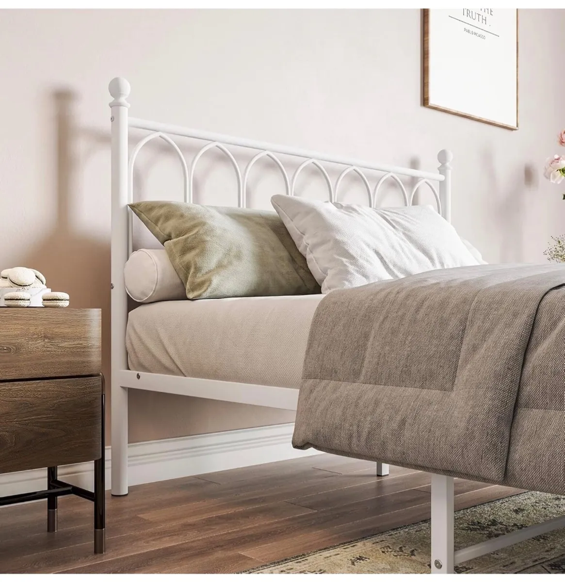 Double Metal Bed Frame 135 x 190 cm with Headboard - Image 2