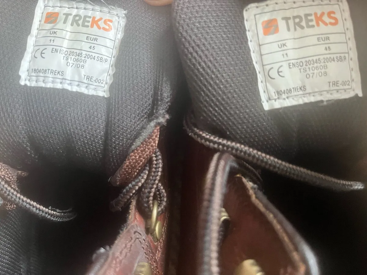 Boots for sale - Image 4