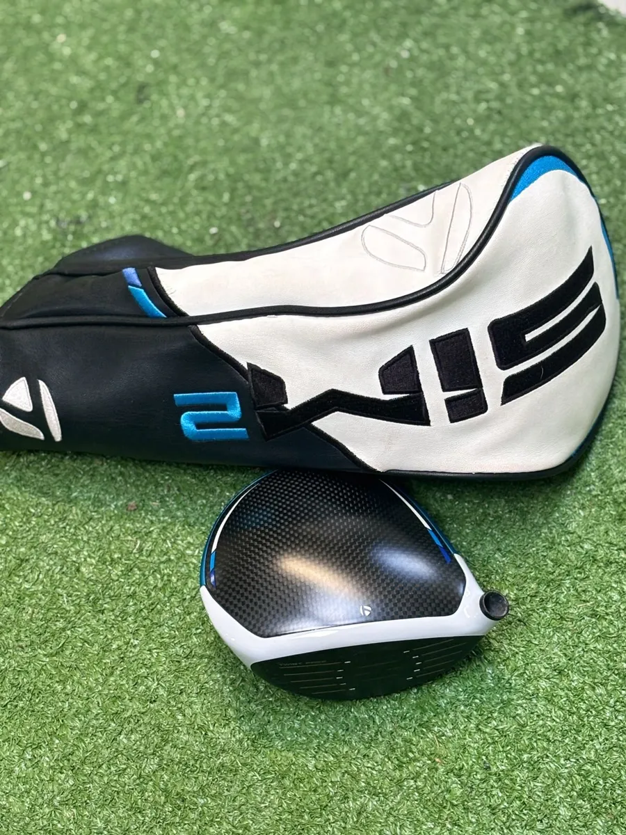 TaylorMade SIM2 RH Driver (9°) – HEAD ONLY – €190 - Image 1