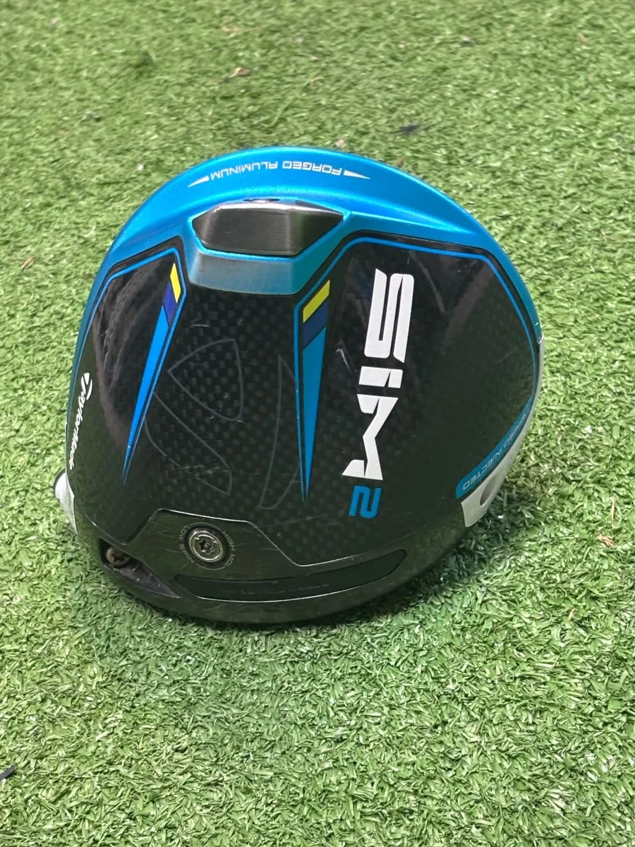 TaylorMade SIM2 RH Driver (9°) – HEAD ONLY – €190 - Image 2
