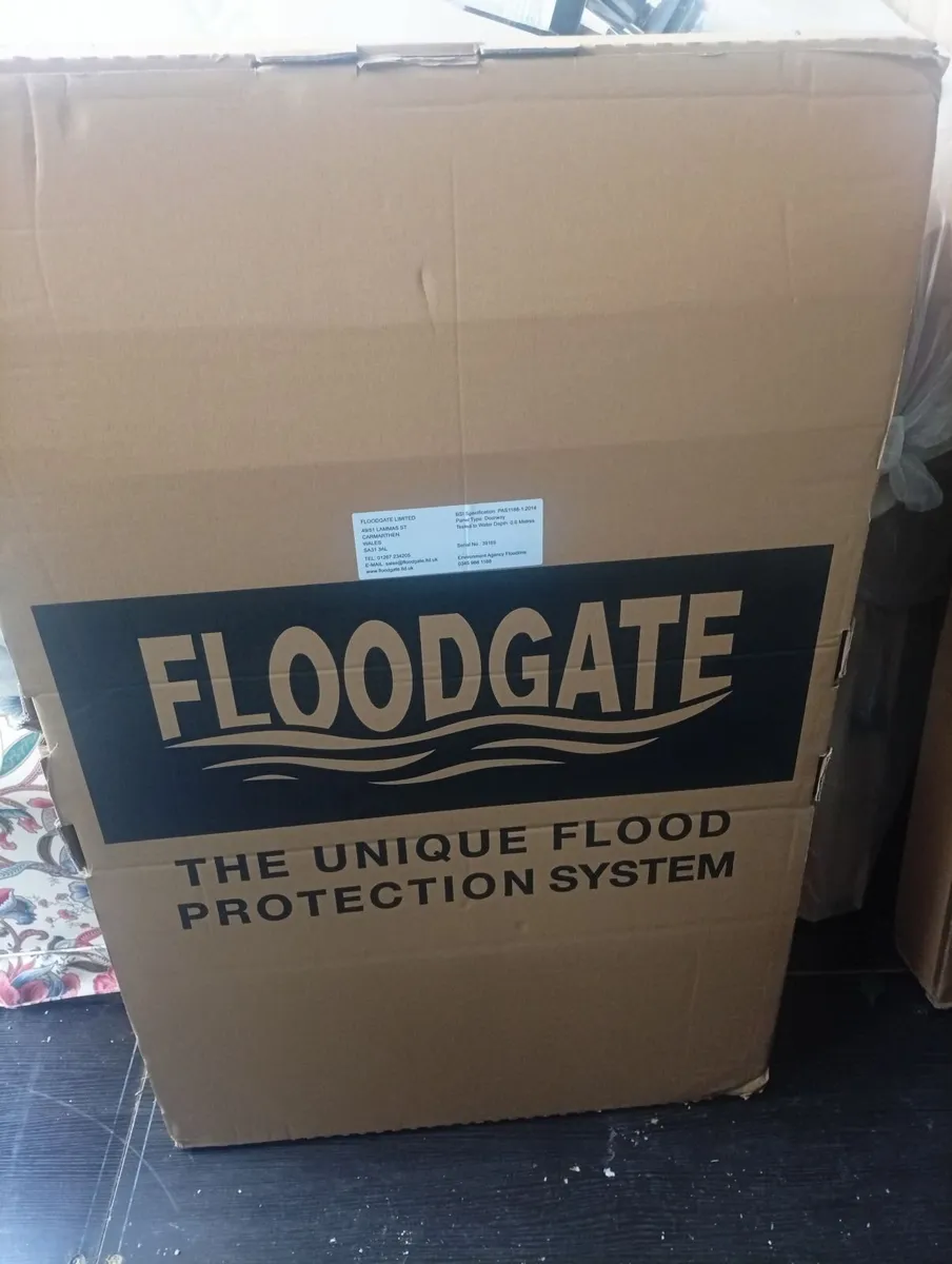 Floodgate front and back door - Image 1